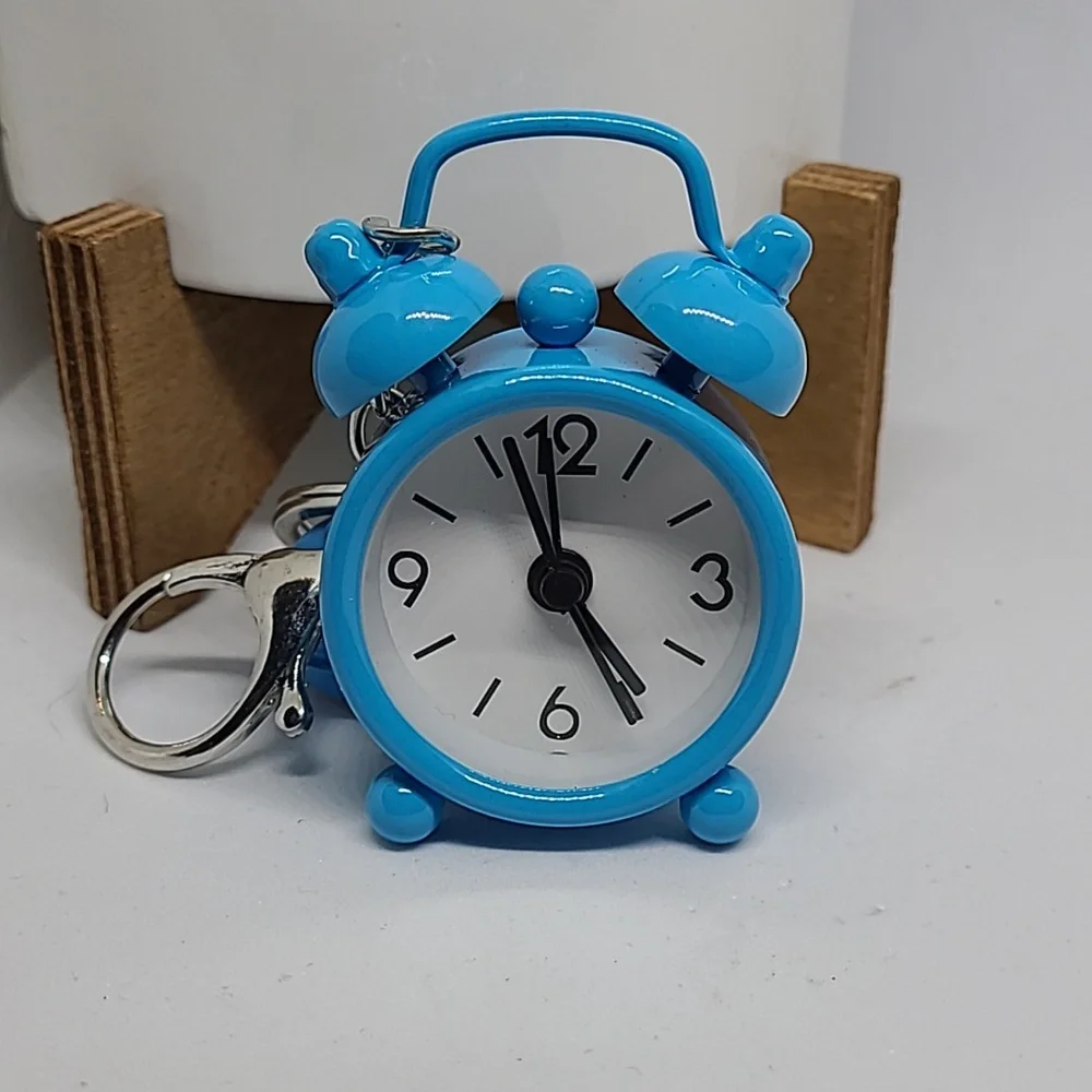 Mini‎ Blue Alarm Clock Keychain Cute Novelty Keyring Bag Charm Decoration